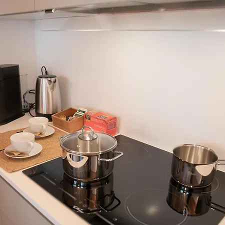 Apartment Romantic White - 5 Minutes From The