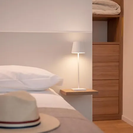 Romantic White - 5 Minutes From The