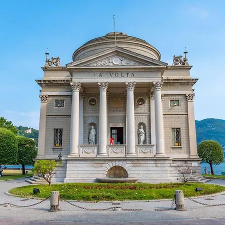 Appartamento Romantic White - 5 Minutes From The Côme